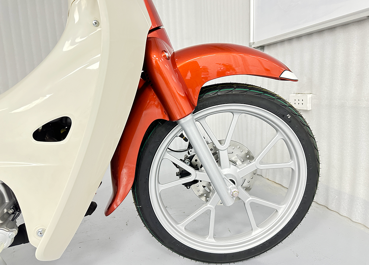 Giảm sóc Honda Super CUB 110 ABS 2023 Giảm sóc Honda Super CUB 110 ABS 2023